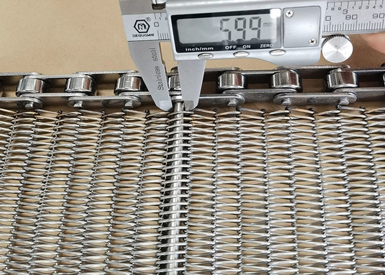 Dobra cena. Odporność na ciepło Stal nierdzewna Spiralny Wire Chain Link Balance Weave Mesh Conveyor Belt Do Pieczenia Suszenie Mycie smażenie w Internecie