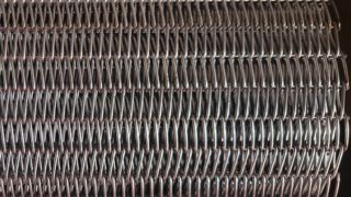 ss304 Metalowy piec do pieczenia ciastek ze stali węglowej Łańcuch piekarniczy Spiralny przenośnik taśmowy z siatki drucianej
