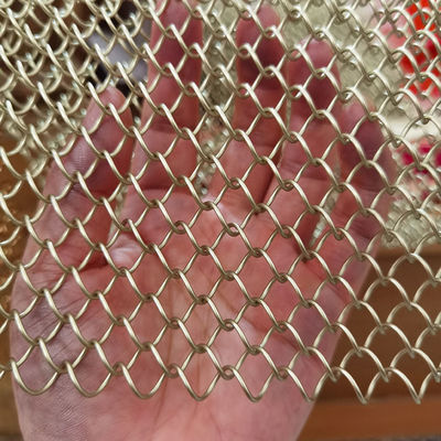 Wysokiej jakości aluminiowa / ze stali nierdzewnej dekoracyjna metalowa siatka spiralna do wesel, wodospadów, przegród w pomieszczeniach