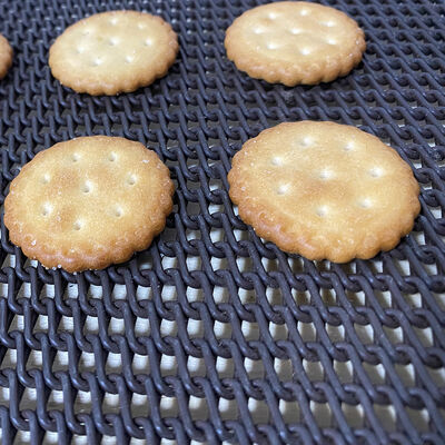 Dobra cena. Kształt Z Odporny na ciepło, ciągły, spożywczy Stal nierdzewna 304 Metal węglowy Przenośnik taśmowy do pieczenia Siatka druciana do piekarnika w Internecie